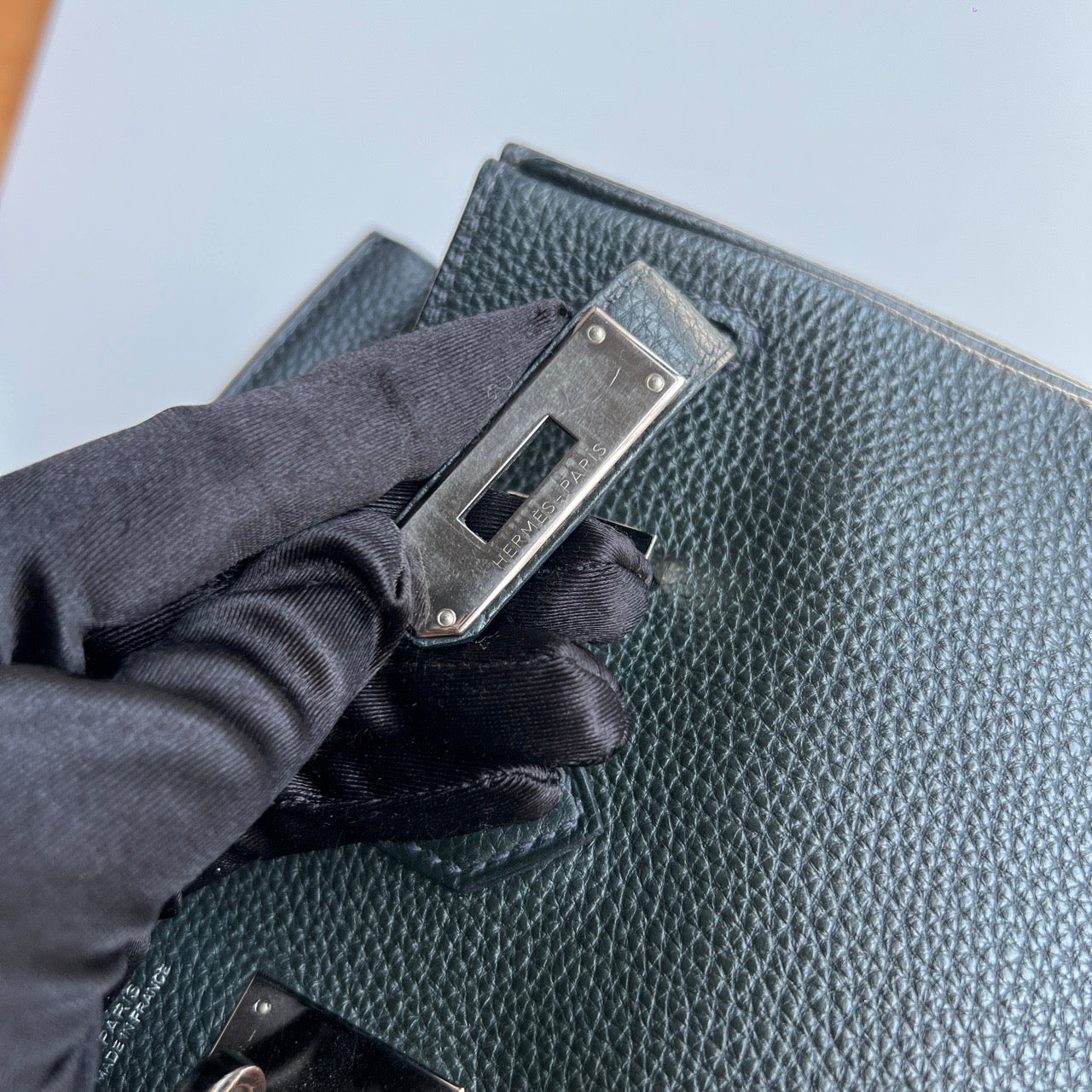 HERMES KELLY 28 | VERT FONCE PHW TOGO