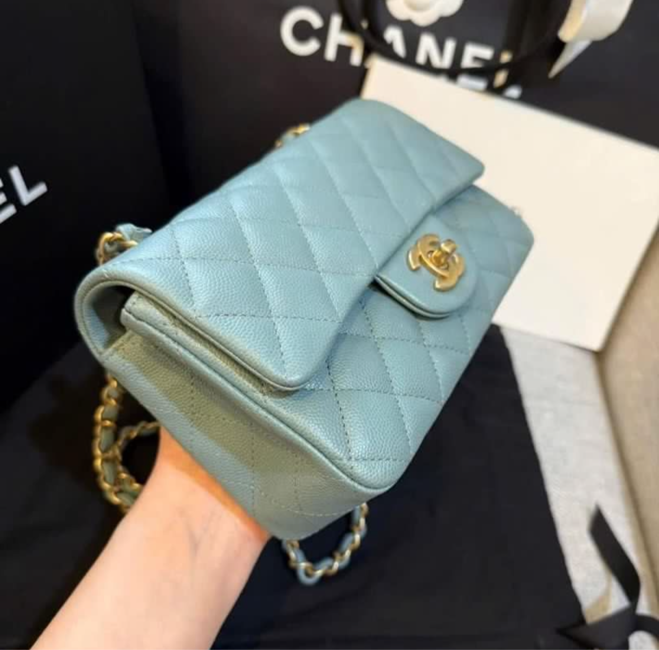 CHANEL CLASSIC BAG / MINI RECTANGLE BLACK CAVIAR SHW
