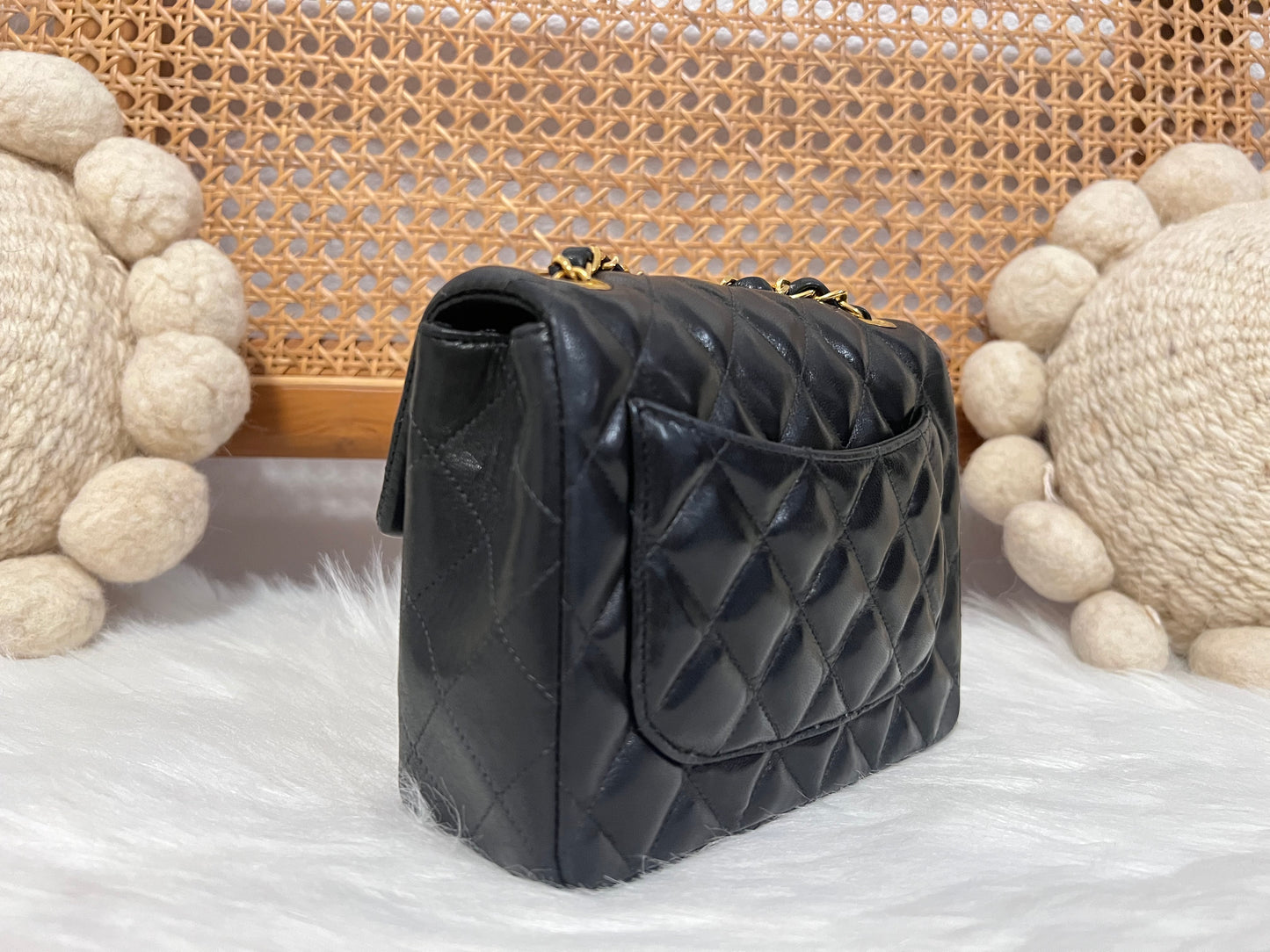 CHANEL CLASSIC BAG / 17CM BLACK LAMBSKIN 24K GHW