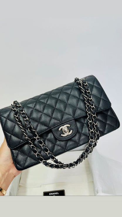 CHANEL CLASSIC FLAP BAG / MEDIUM BLACK CAVIAR SHW