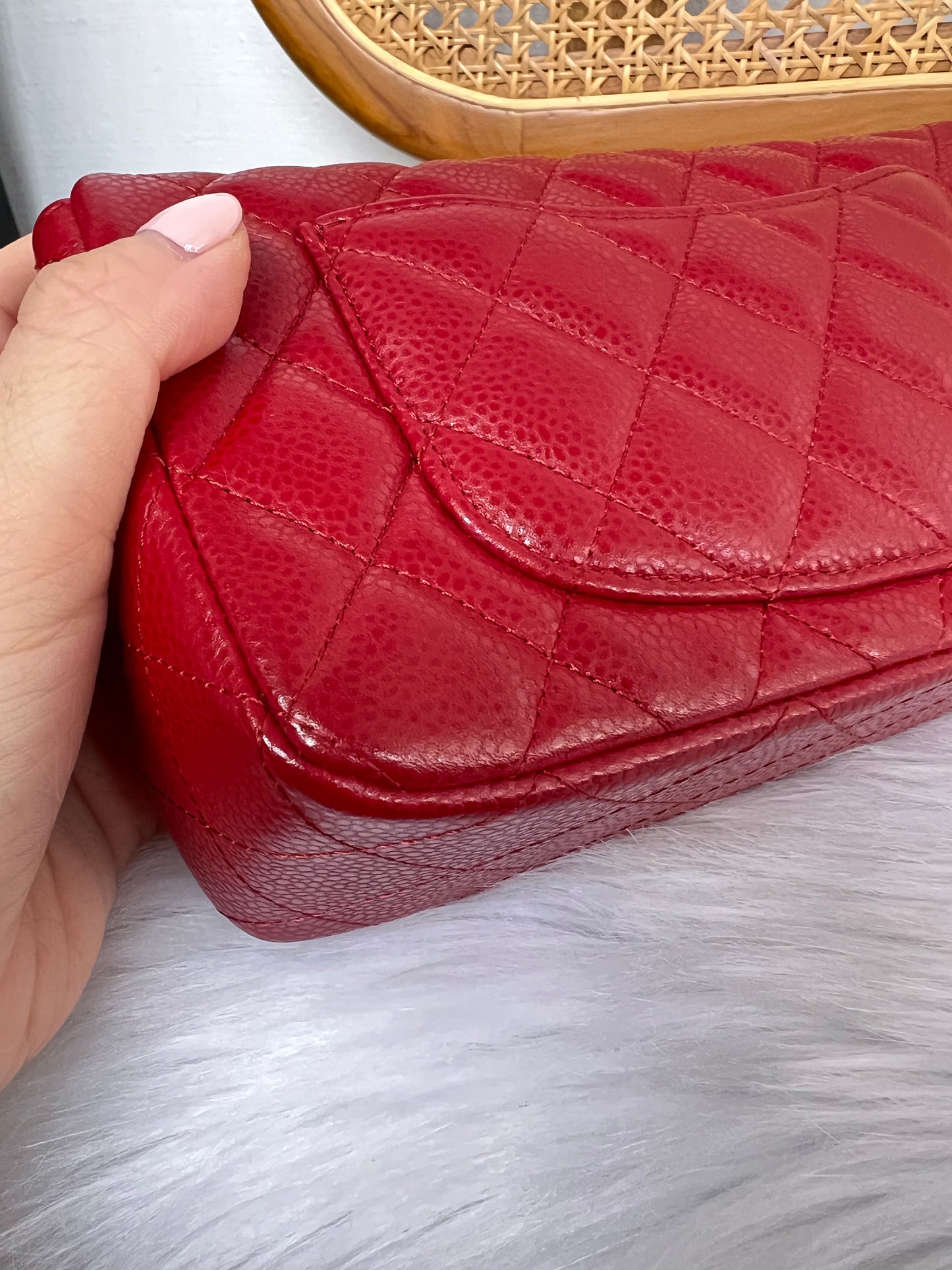 CHANEL CLASSIC BAG / MINI RECTANGLE LIPSTICK RED CAVIAR SHW