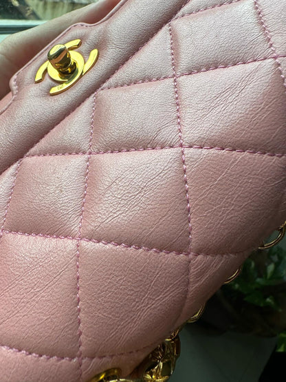 CHANEL DIANA FLAP | MINI BABY PINK GHW