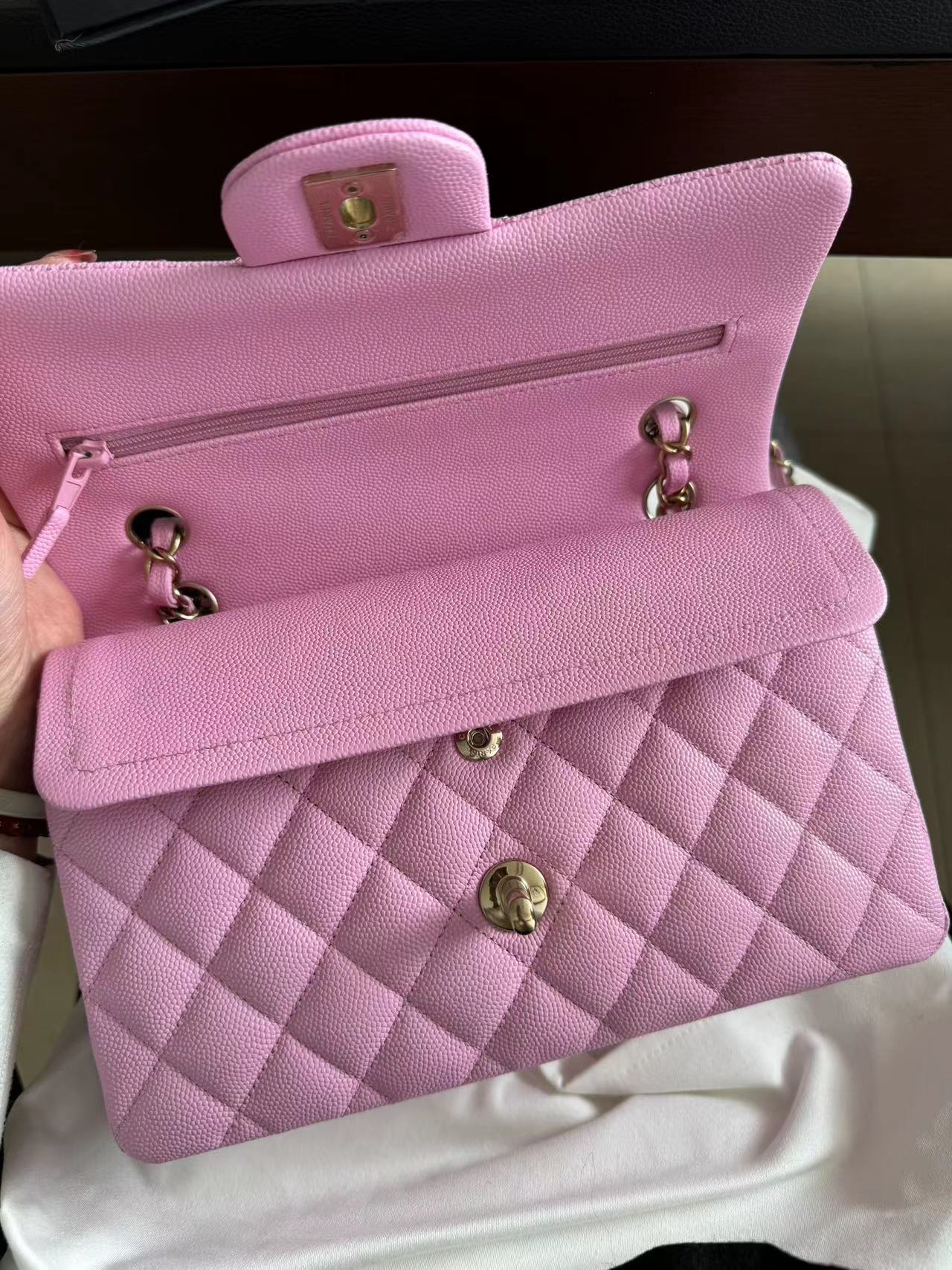 CHANEL CLASSIC BAG / SMALL PINK CAVIAR LGHW