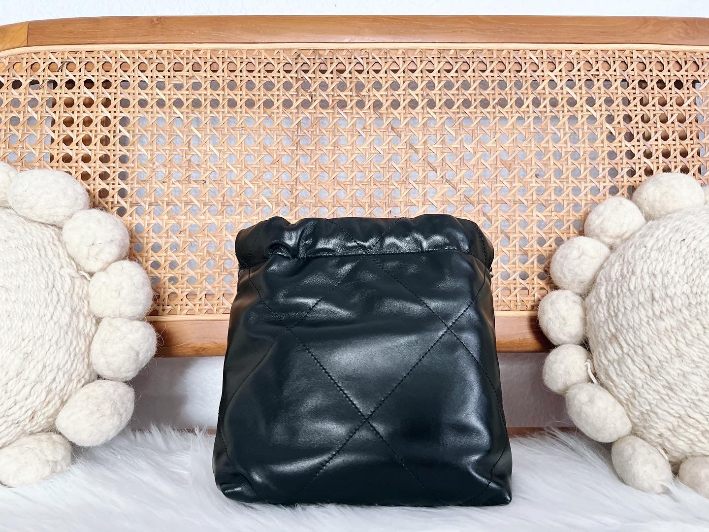 CHANEL MINI 22 BAG / MINI LAMBSKIN BRUSHED SHW