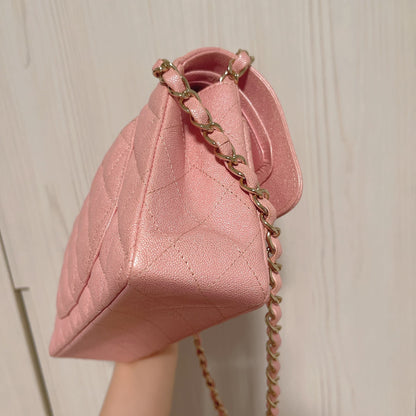 CHANEL CLASSIC FLAP | SMALL CAVIAR IRIDESCENT PINK LGHW