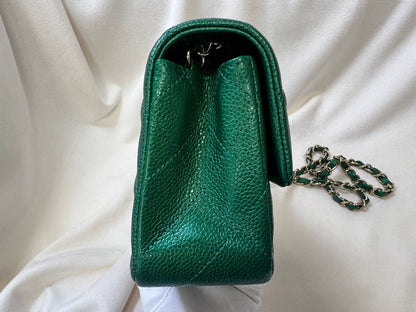 CHANEL CLASSIC BAG / 20CM IRIDESCENT GREEN CAVIAR LGHW