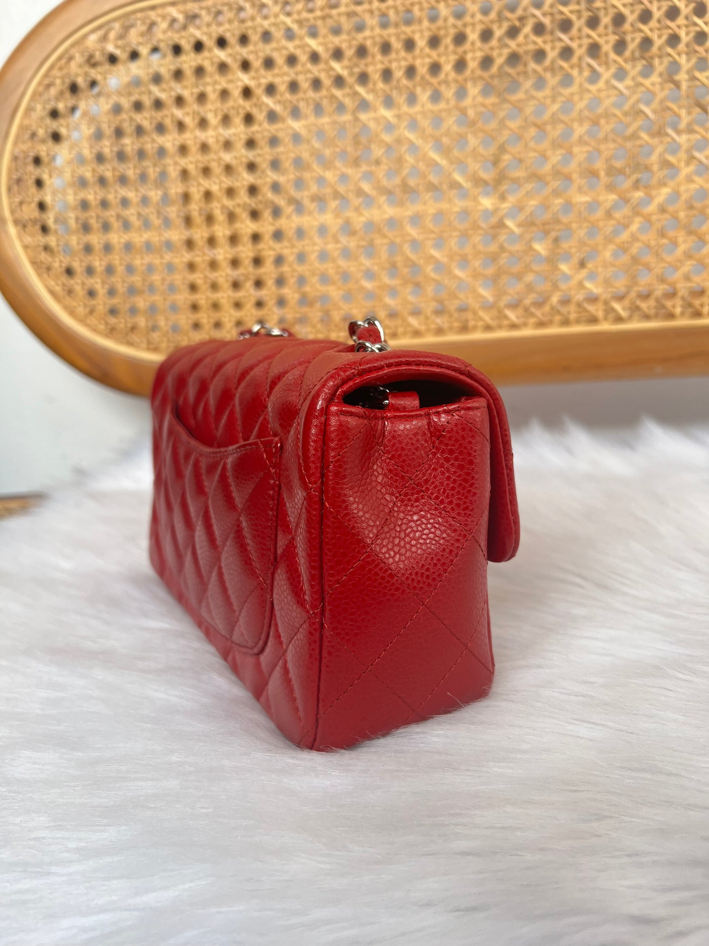 CHANEL CLASSIC BAG / MINI RECTANGLE LIPSTICK RED CAVIAR SHW