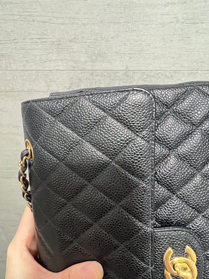 CHANEL CLASSIC FLAP BAG / MEDIUM BLACK CAVIAR 24K GHW