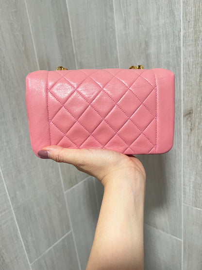 CHANEL DIANA FLAP | MINI BABY PINK GHW