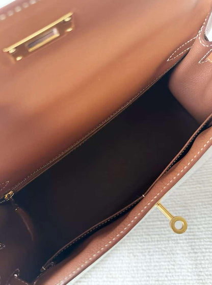 HERMES KELLY 28 | SMOOTH BARENIA GHW