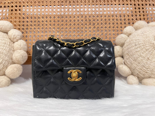 CHANEL CLASSIC BAG / 17CM BLACK LAMBSKIN 24K GHW