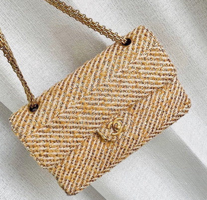 CHANEL TWEED CLASSIC BAG / 25CM GOLD TWEED 24K AGHW