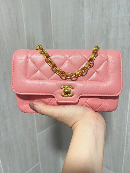 CHANEL DIANA FLAP | MINI BABY PINK GHW