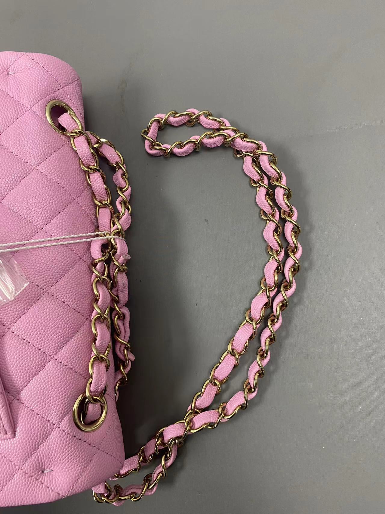 CHANEL CLASSIC BAG / SMALL PINK CAVIAR LGHW