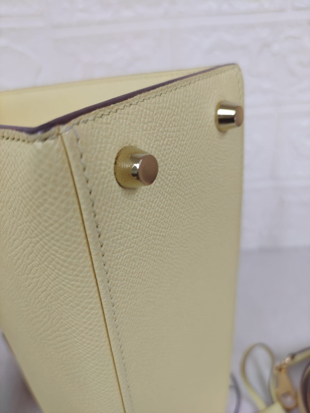 HERMES KELLY 25 | JAUNE POUSSIN EPSOM GHW