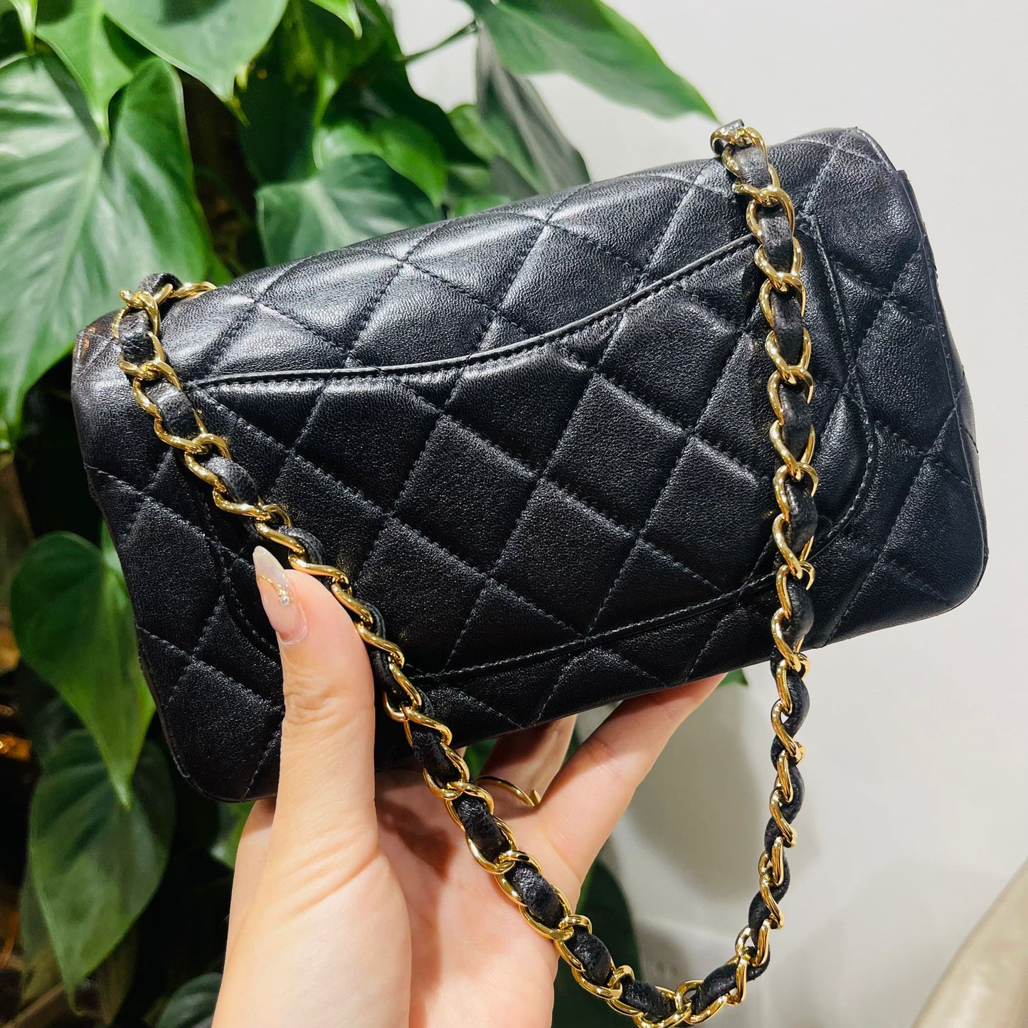 CHANEL CLASSIC BAG / MINI RECTANGLE BLACK LAMBSKIN 24K GHW