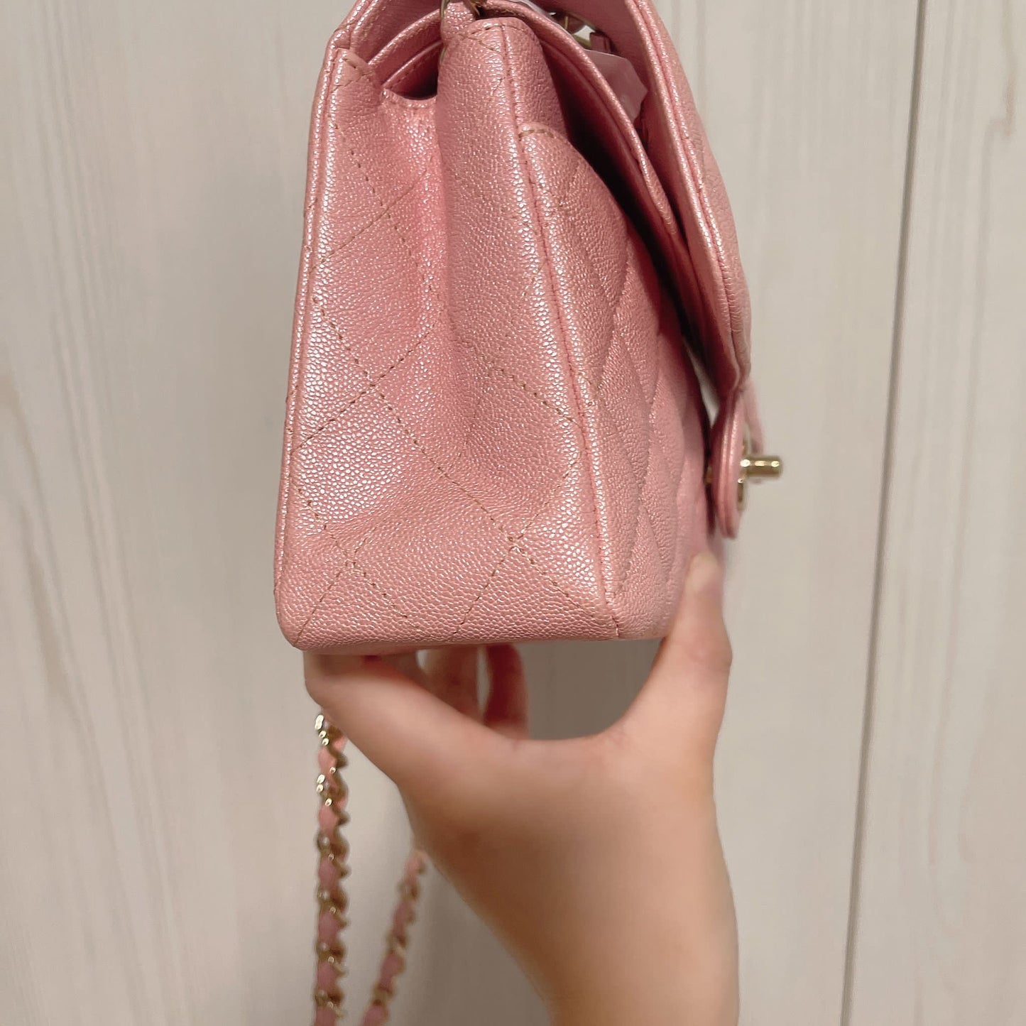 CHANEL CLASSIC FLAP | SMALL CAVIAR IRIDESCENT PINK LGHW