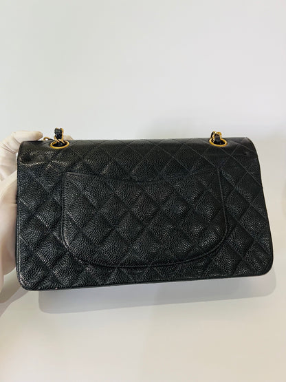 CHANEL CLASSIC FLAP BAG / MEDIUM BLACK CAVIAR GHW