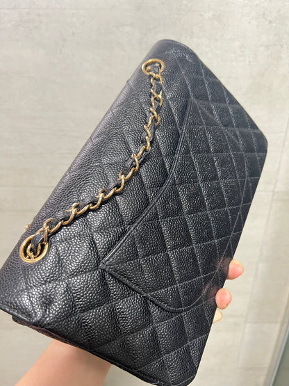 CHANEL CLASSIC FLAP BAG / MEDIUM BLACK CAVIAR 24K GHW