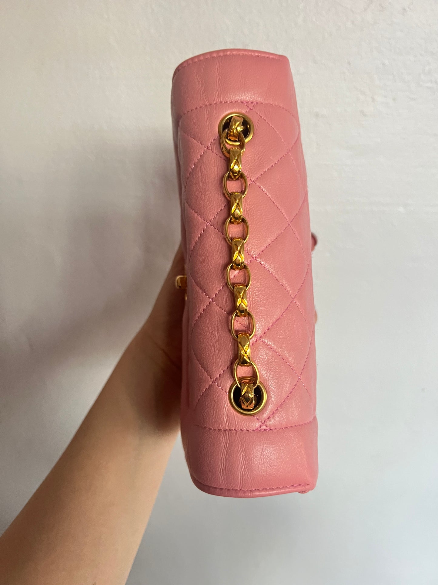 CHANEL DIANA FLAP | MINI BABY PINK GHW