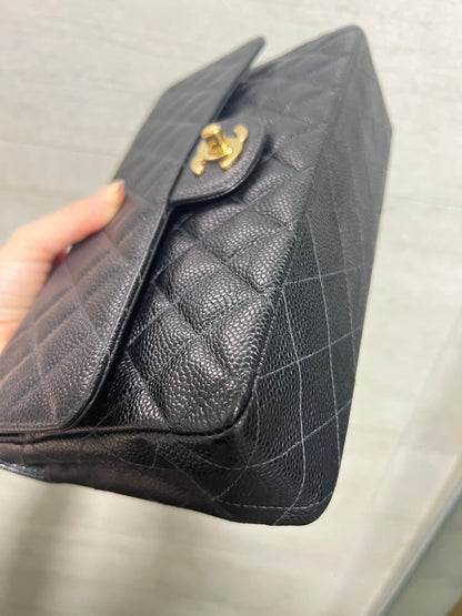 CHANEL CLASSIC FLAP BAG / MEDIUM BLACK CAVIAR 24K GHW