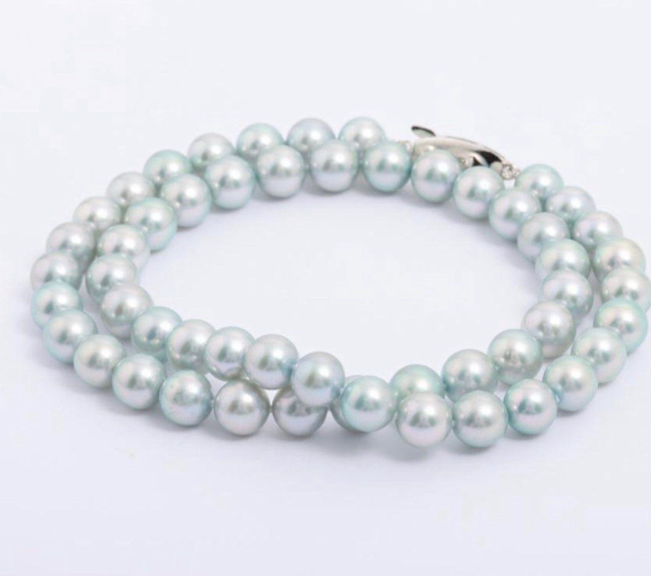 TASAKI BLUE AKOYA PEARL NECKLACE