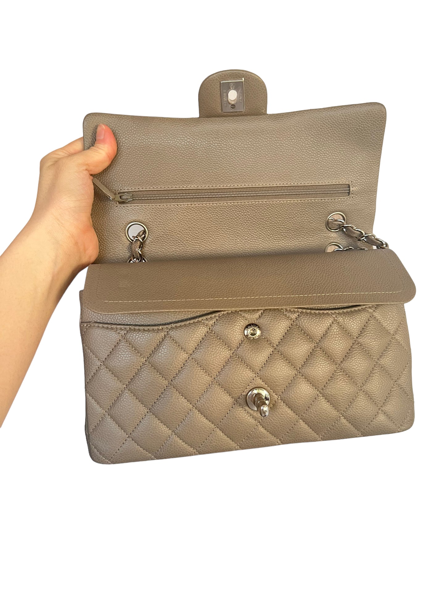 CHANEL CLASSIC FLAP BAG | 11C TAUPE MEDIUM CAVIAR SHW