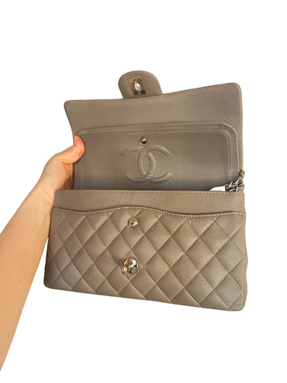 CHANEL CLASSIC FLAP BAG | 11C TAUPE MEDIUM CAVIAR SHW