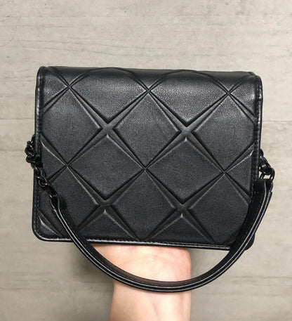 CHANEL MINI SQUARE FLAP BAG | SERIES 22 BLACK CALFSKIN SO BLACK HARDWARE