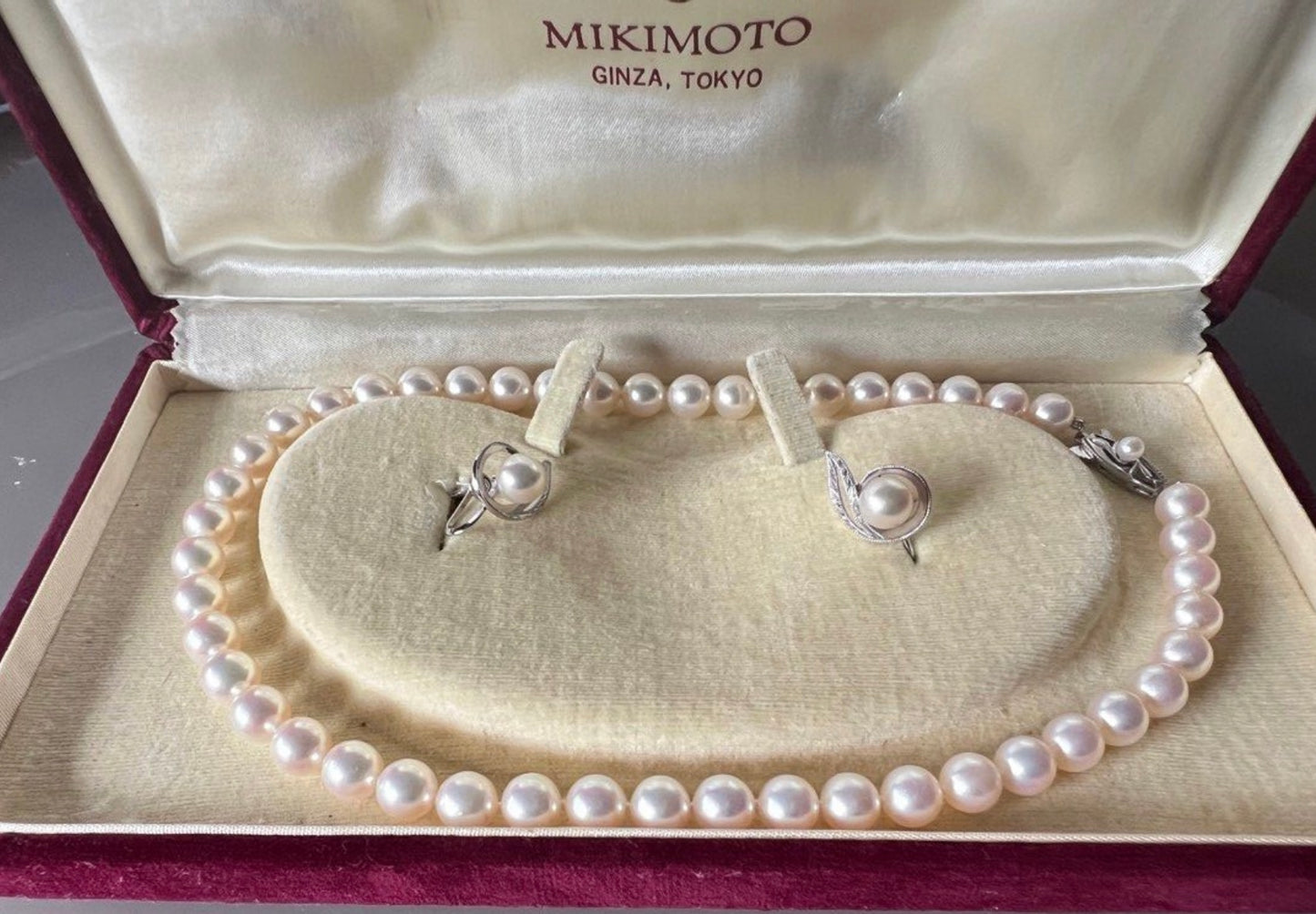 MIKIMOTO PEARL K14 NECKLACE WITH EARRINGS SET