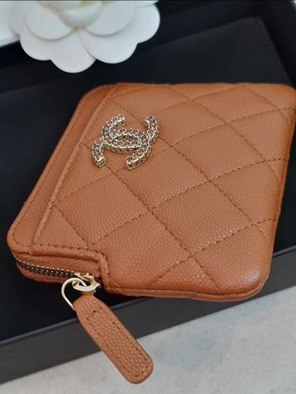 CHANEL 23A CARAMEL ZIPPED PURSE WITH RED CRYSTAL