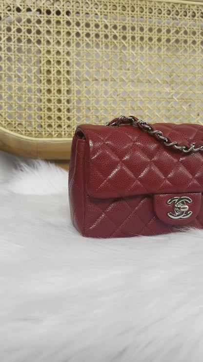 CHANEL CLASSIC BAG / MINI RECTANGLE LIPSTICK RED CAVIAR SHW