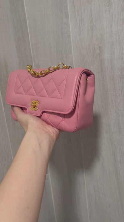 CHANEL DIANA FLAP | MINI BABY PINK GHW