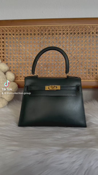 HERMES KELLY 20 | BOX CALF GREEN GHW